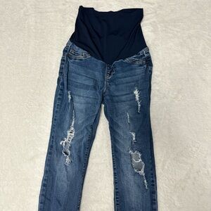Distressed maternity jeans